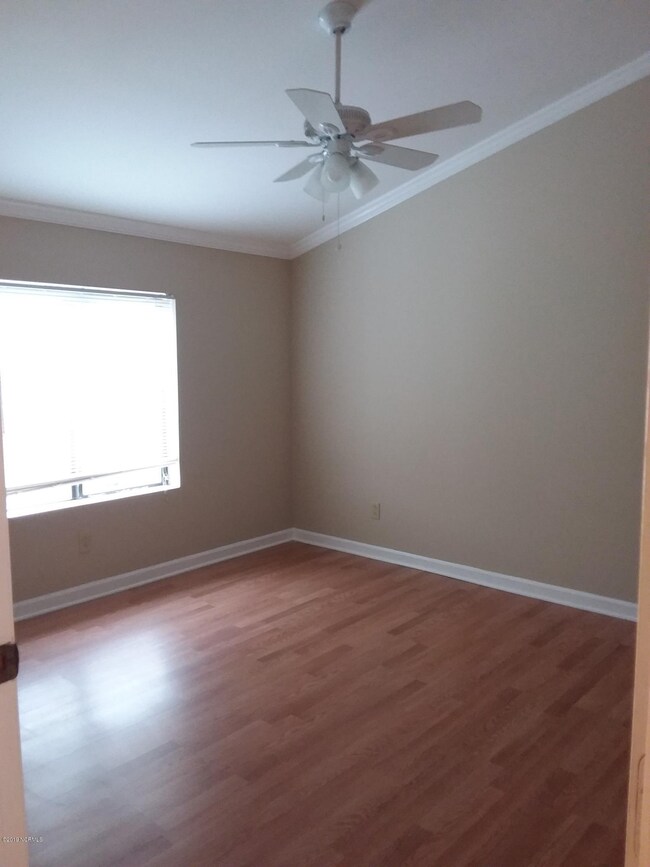 bedroom2