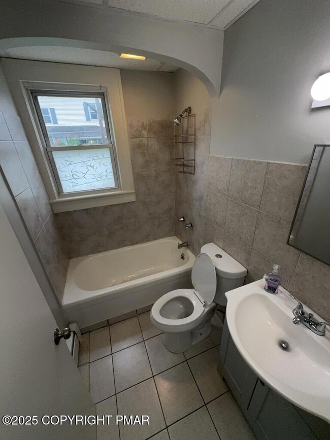 532-534 Cherry St unit B, Scranton, PA 18505 - photo 7