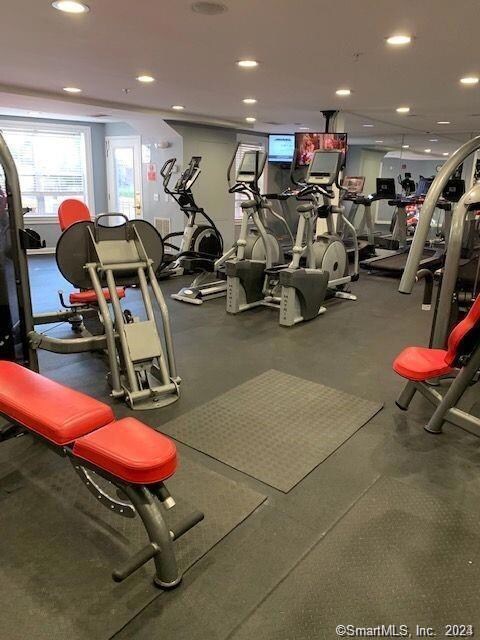 499 Bedford St unit 308, Stamford, CT 06901 - photo 7