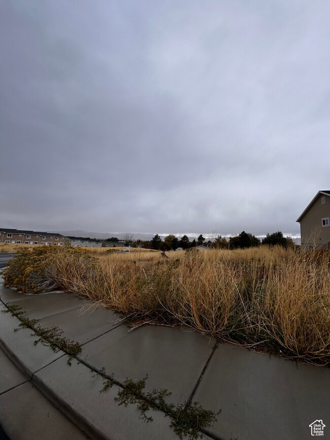 562 S 600 E unit 12, Nephi, UT 84648 - photo 4