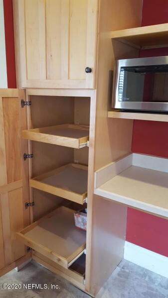 4648 Kerle St, Jacksonville, FL 32205 - photo 6