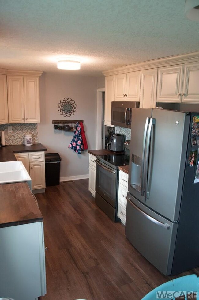 601 S Wentz St, Wapakoneta, OH 45895 - photo 7