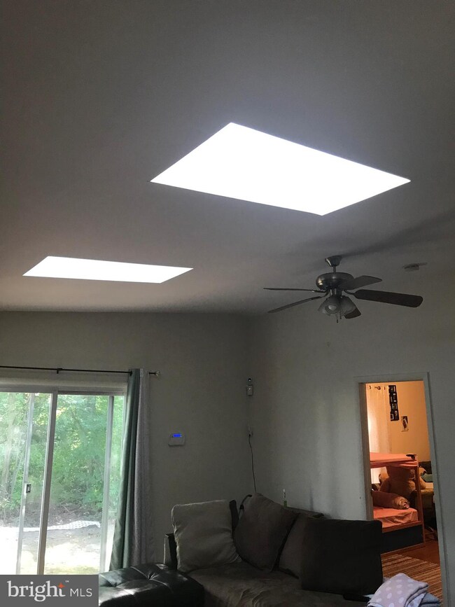 7871 New Freetown Rd, Pasadena, MD 21122 - photo 7