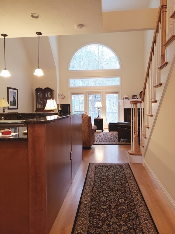 64 Vail Dr, Franklin, MA 02038 - photo 4