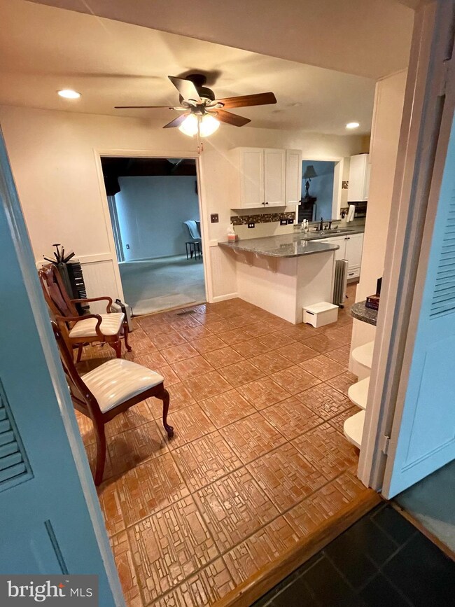 12711 Hoven Ln, Bowie, MD 20716 - photo 5