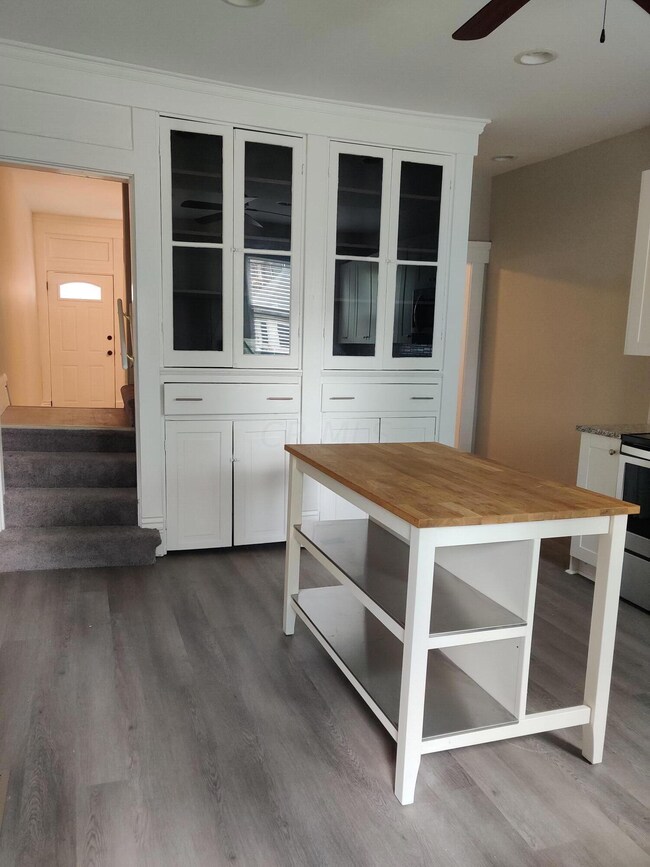 233 Miller Ave unit 237, Columbus, OH 43205 - photo 7