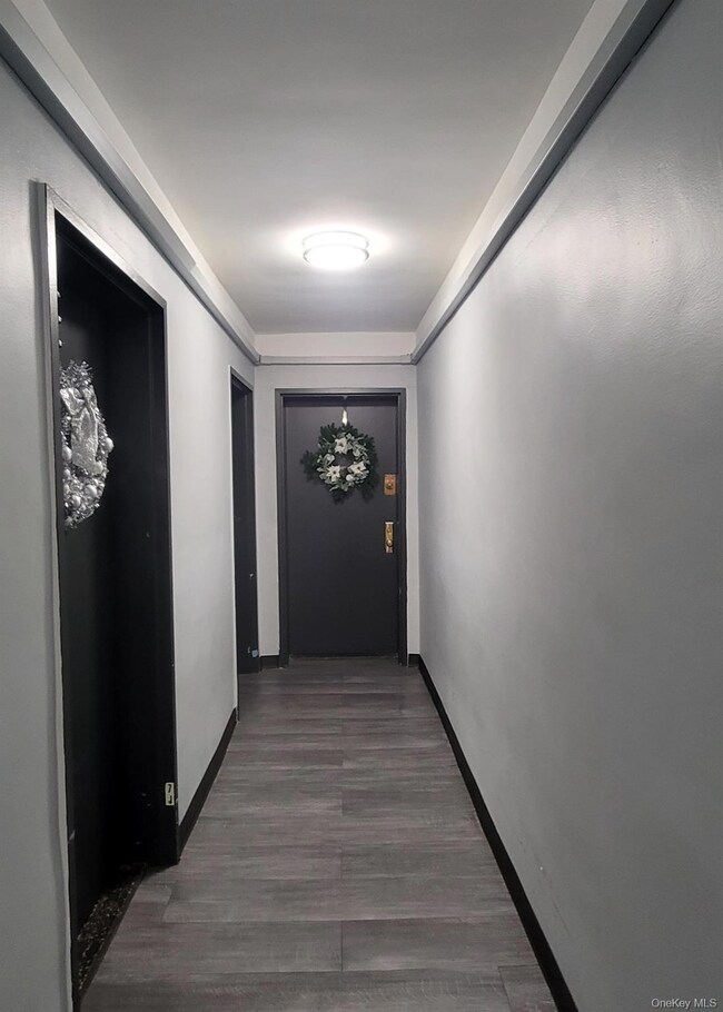 Kings Village unit 7L, Brooklyn, NY 11234 - photo 4