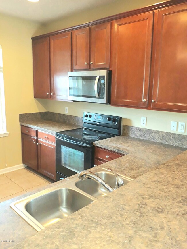 11738 Alexandra Dr, Jacksonville, FL 32218 - photo 5