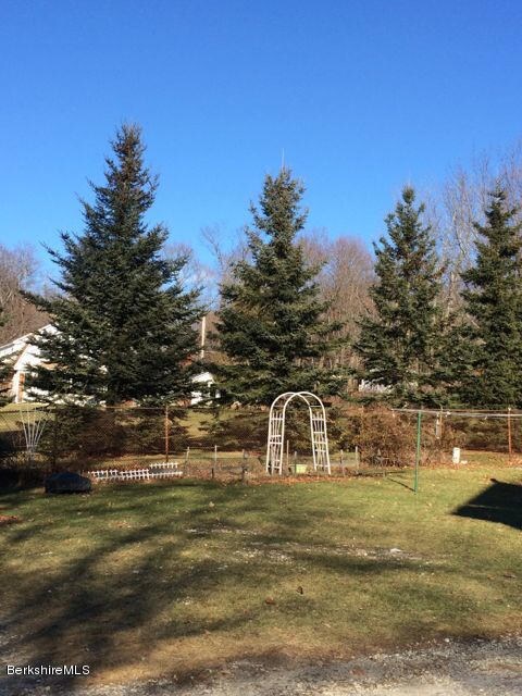 11 Tucker St, Lenox, MA 01240 - photo 2