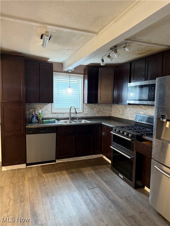 662 Kenilworth Ave, Sheffield Lake, OH 44054 - photo 7