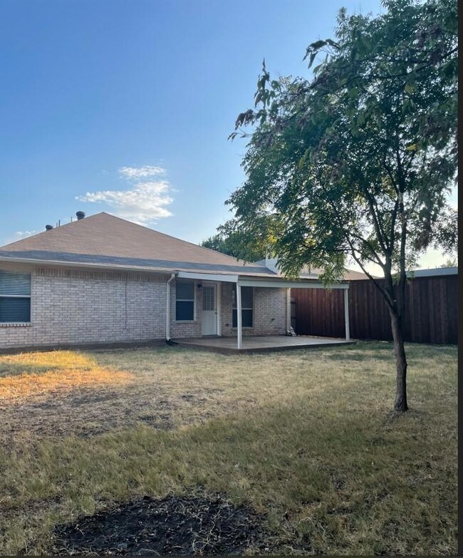 243 Lake Travis Dr, Wylie, TX 75098 - photo 3