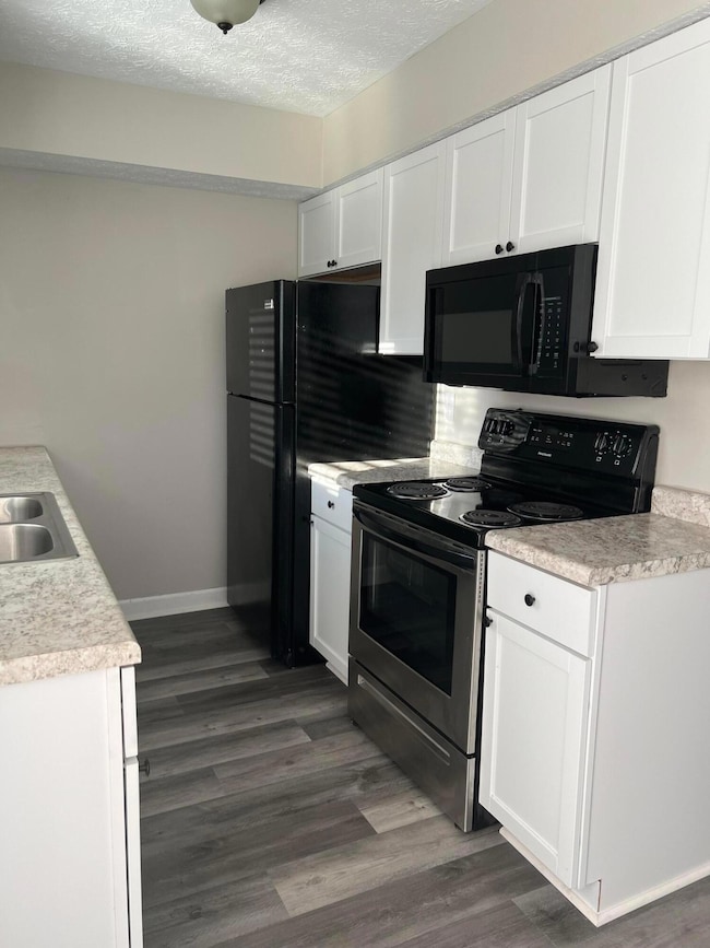 3068 Highcliff Ct unit 3068, Columbus, OH 43231 - photo 4