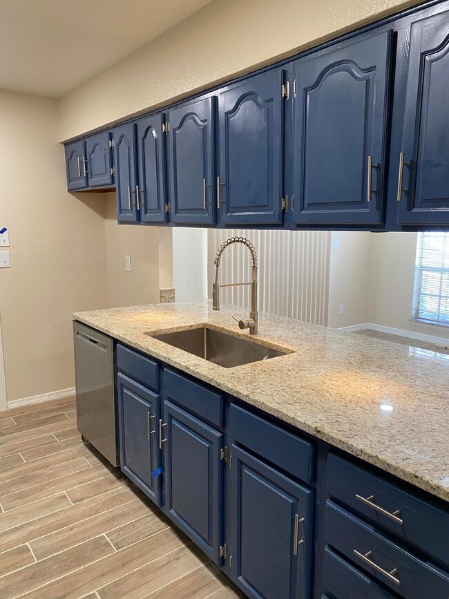 4803 N Copia St, El Paso, TX 79930 - photo 3