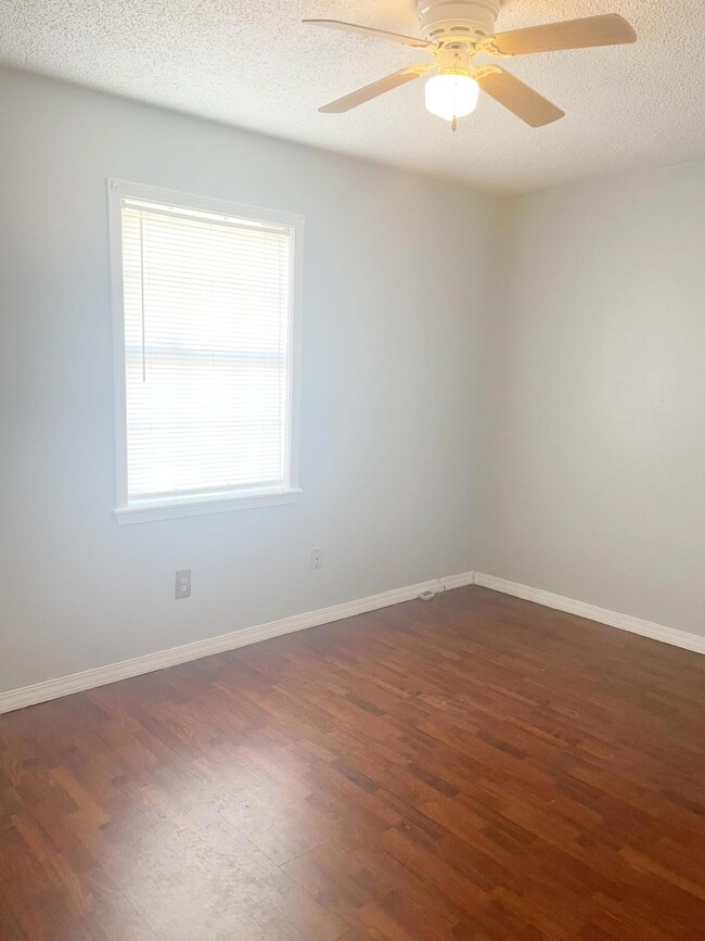 2107 Peach St, Deridder, LA 70634 - photo 7