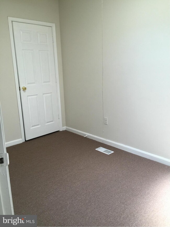 1614 E 29th St, Baltimore, MD 21218 - photo 7