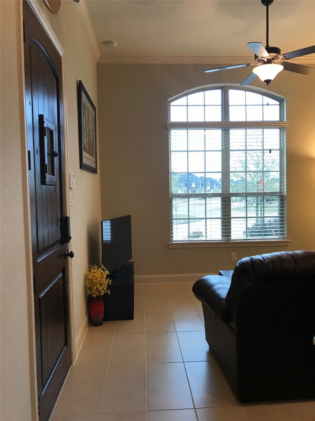 31447 Longwood Park Ln, Spring, TX 77386 - photo 7