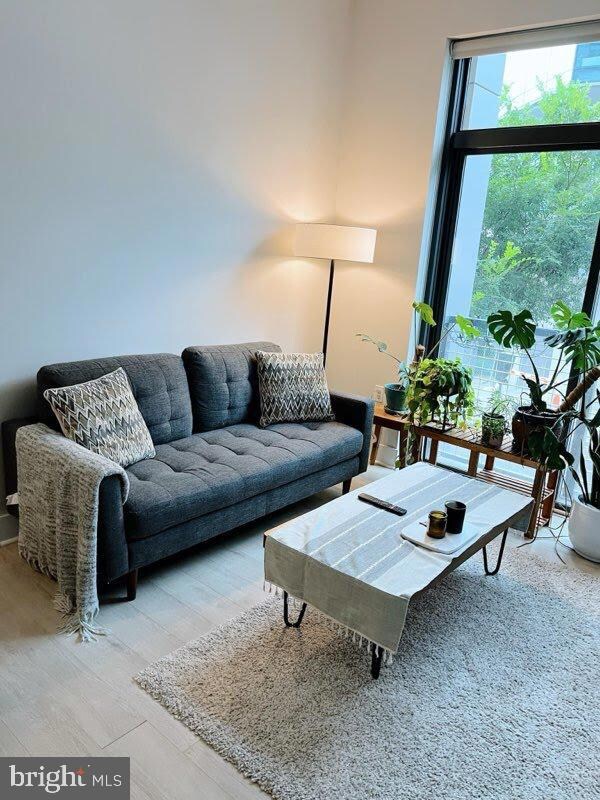 525 Water St SW unit 204, Washington, DC 20024 - photo 4