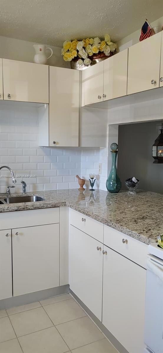 351 Cambridge Rd unit 107, Hollywood, FL 33024 - photo 3