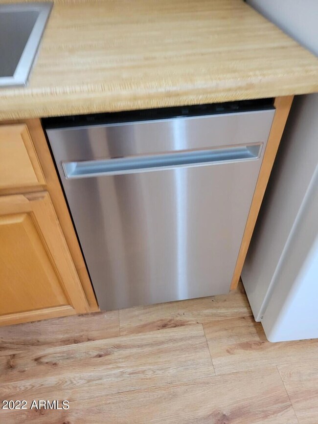 1409 DISHWASHER