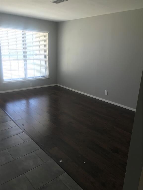 744 Willow St, Hurst, TX 76053 - photo 4