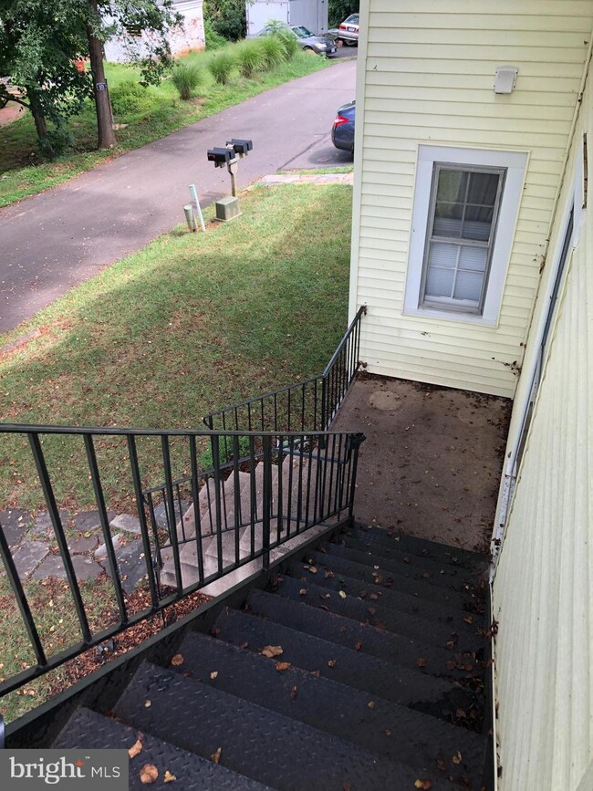 185 Main St unit 187, Warrenton, VA 20186 - photo 3