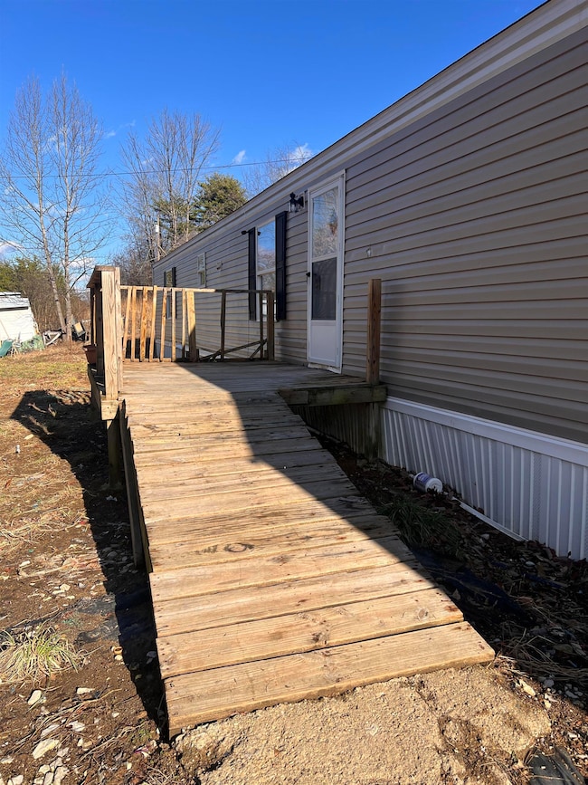 473 Island Run, Spencer, WV 25276 - photo 6