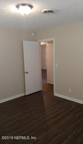 3937 Rodby Dr, Jacksonville, FL 32210 - photo 6