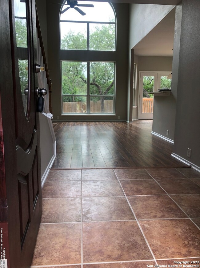 10618 Ashwell, Helotes, TX 78023 - photo 3