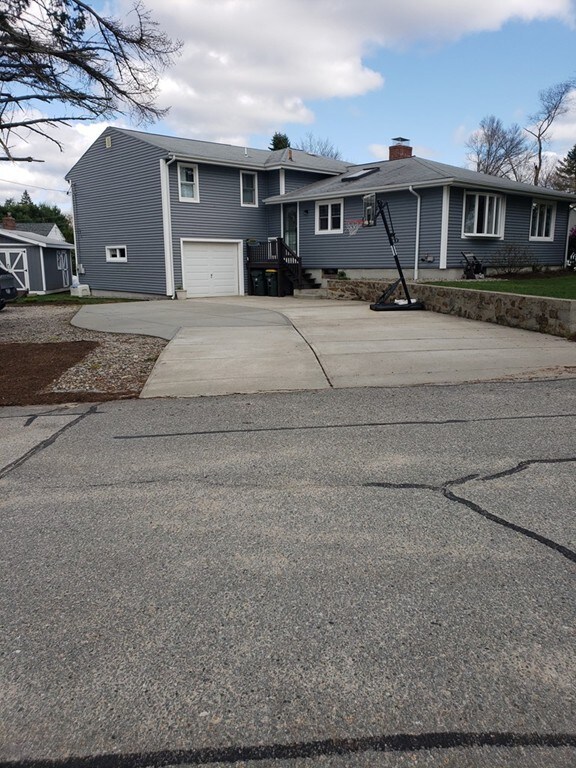 6 Mowry Rd, Greenville, RI 02828 - photo 3