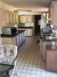 70900 8th Ave, South Haven, MI 49090 - photo 4