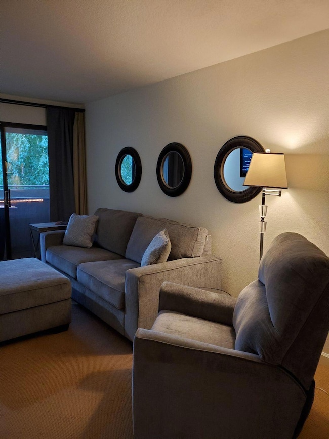 2810 N Arcadia Ct unit 214, Palm Springs, CA 92262 - photo 3