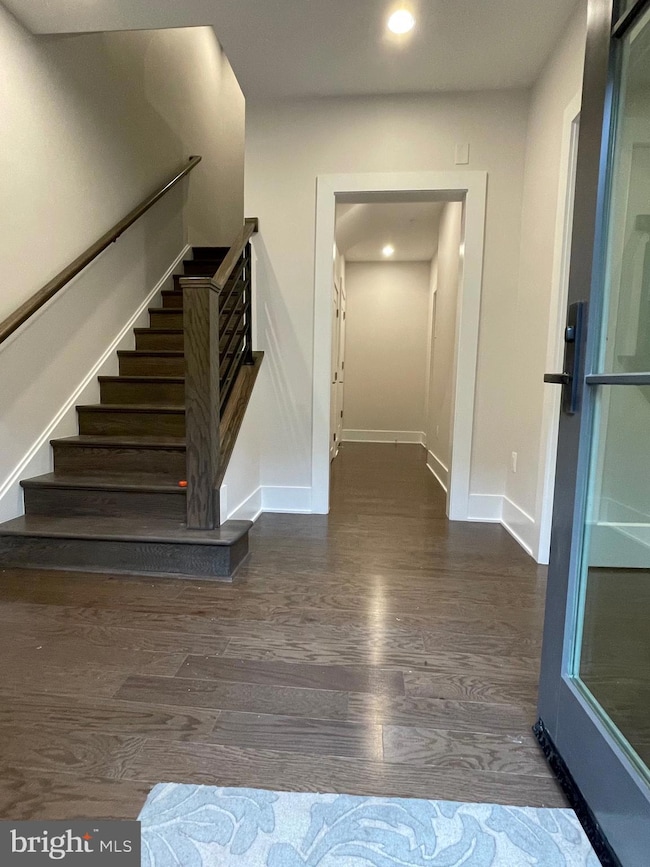 3721 Chevy Chase Lake Dr, Chevy Chase, MD 20815 - photo 4