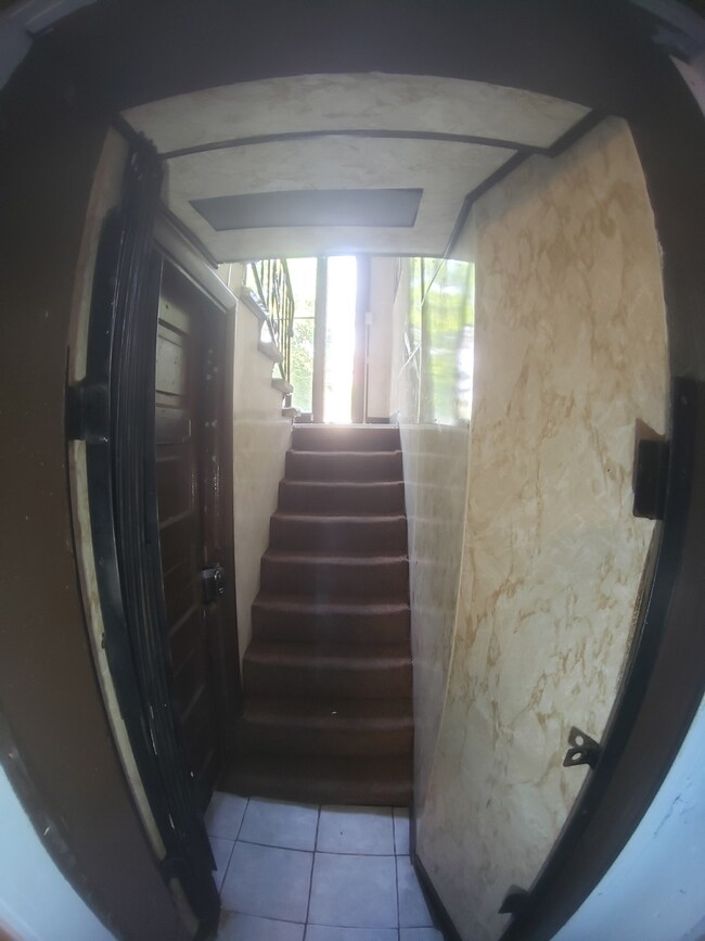 6527 S Kimbark Ave unit 1F, Chicago, IL 60637 - photo 5