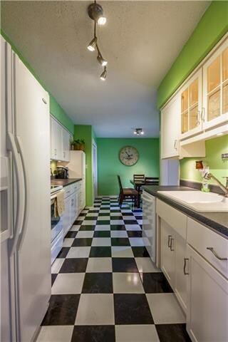 11904 W 66th Terrace, Shawnee, KS 66216 - photo 6