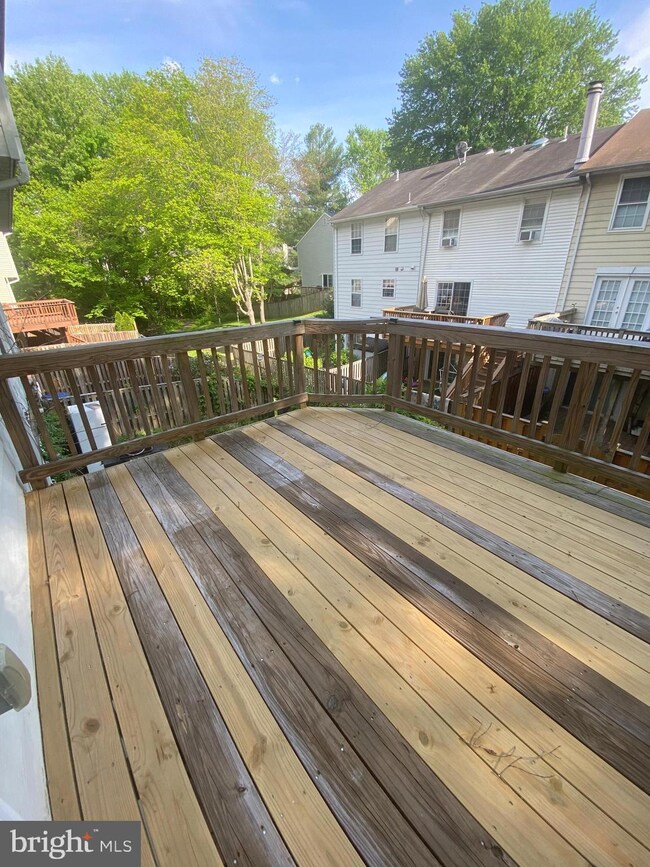 10286 Quiet Pond Terrace, Burke, VA 22015 - photo 4