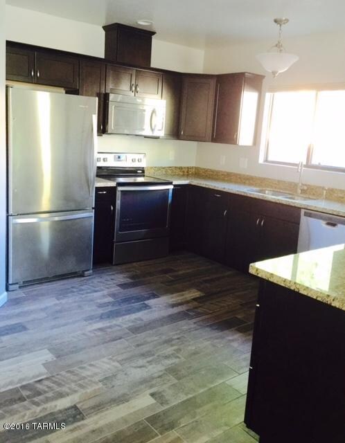 1108 E 10th St unit 1, Tucson, AZ 85719 - photo 4