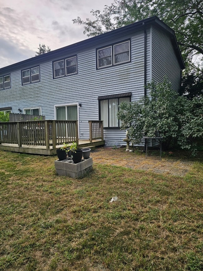 1712B Linda Ln, Normal, IL 61761 - photo 2