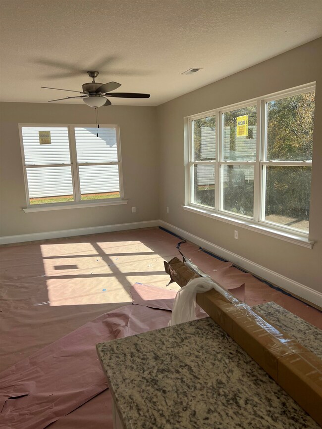 3127 Lorenzo Ct, Inman, SC 29349 - photo 7