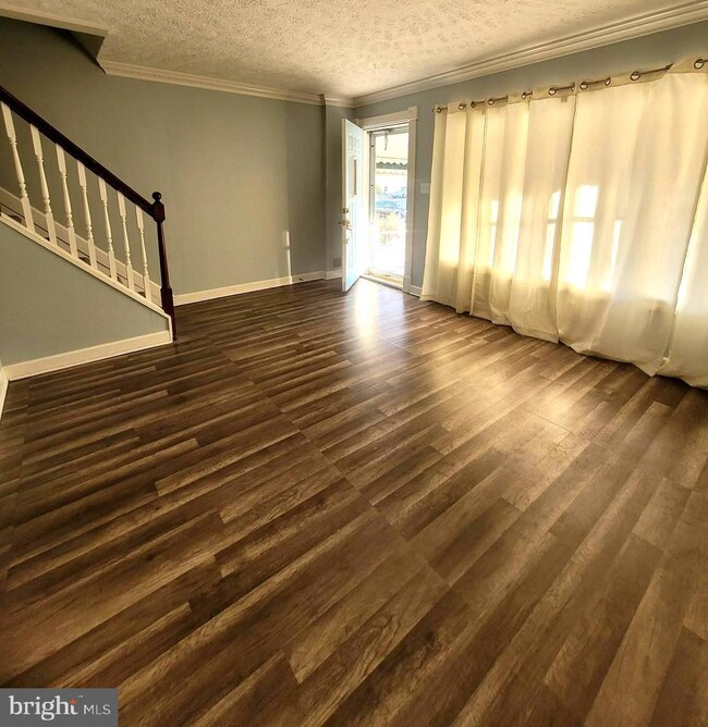 827 Jeannette Ave, Dundalk, MD 21222 - photo 5