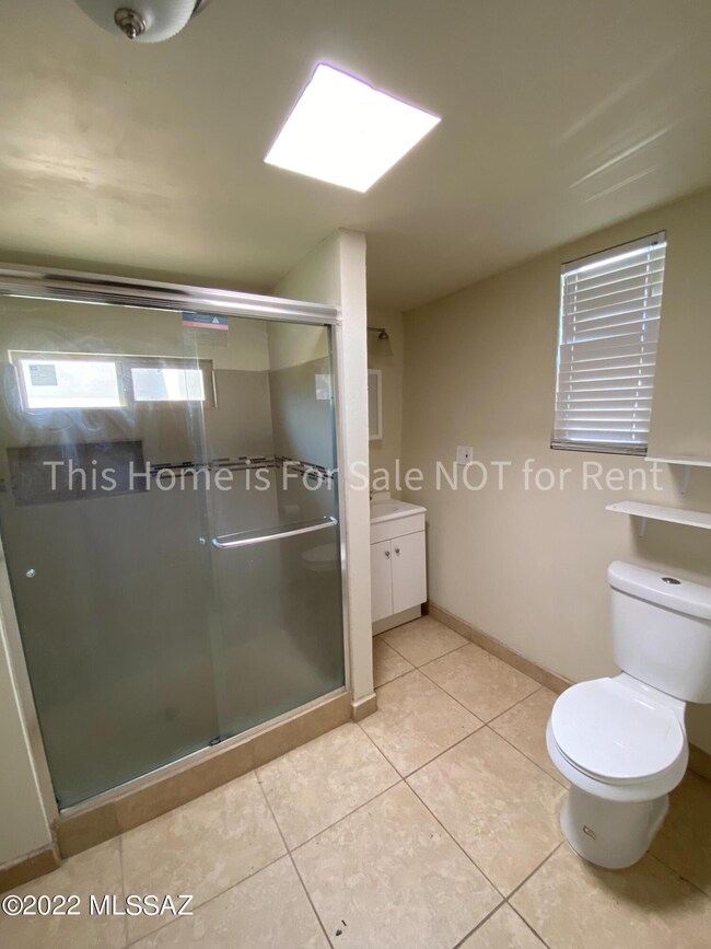 4554 E 15th St, Tucson, AZ 85711 - photo 7
