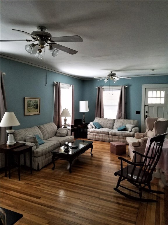 65 Clarence St, Cranston, RI 02910 - photo 5