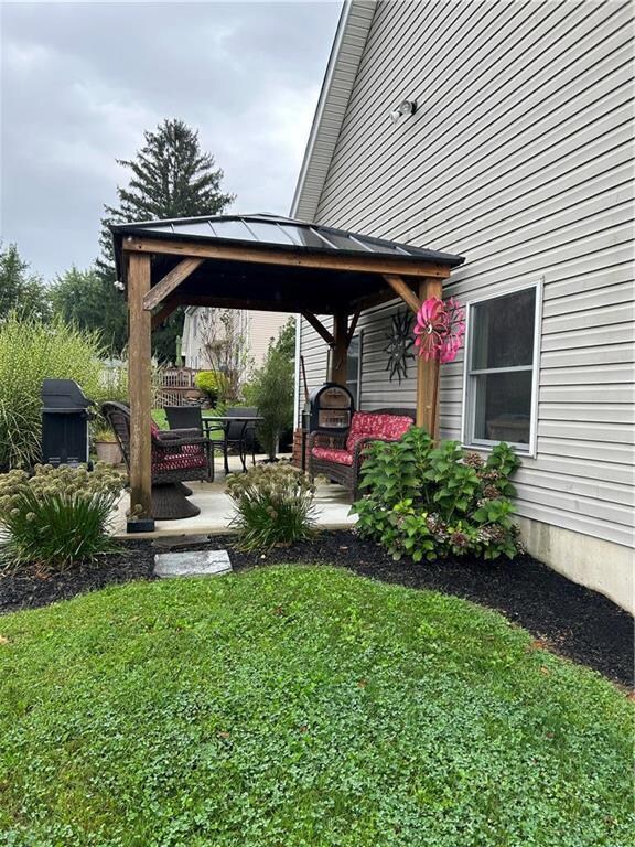 201 2nd St, Walnutport, PA 18088 - photo 7