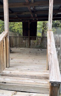Entrance to deck