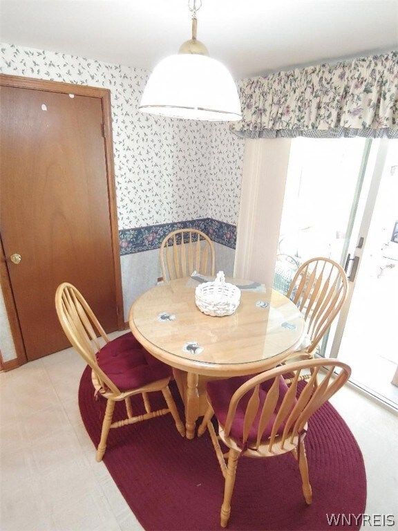 502 Homestead Dr, North Tonawanda, NY 14120 - photo 6