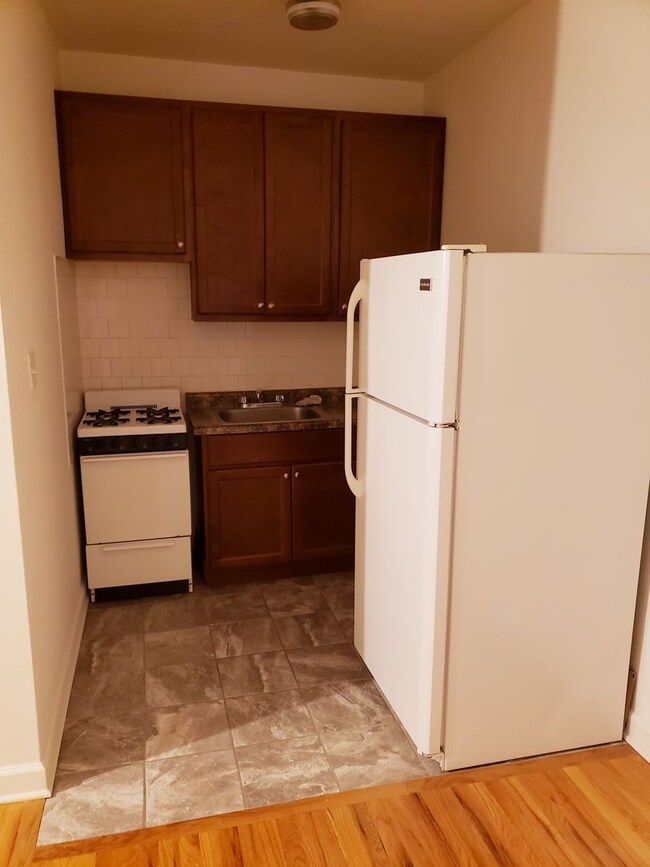 4824 N Damen Ave unit 104, Chicago, IL 60625 - photo 5