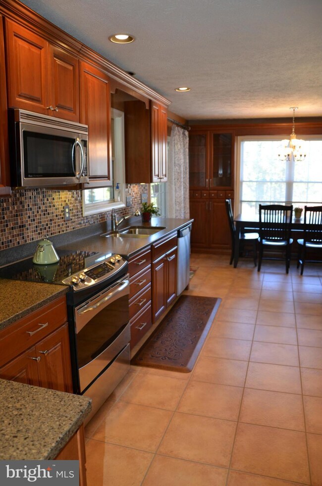 41735 Laverne Ln, Leonardtown, MD 20650 - photo 6