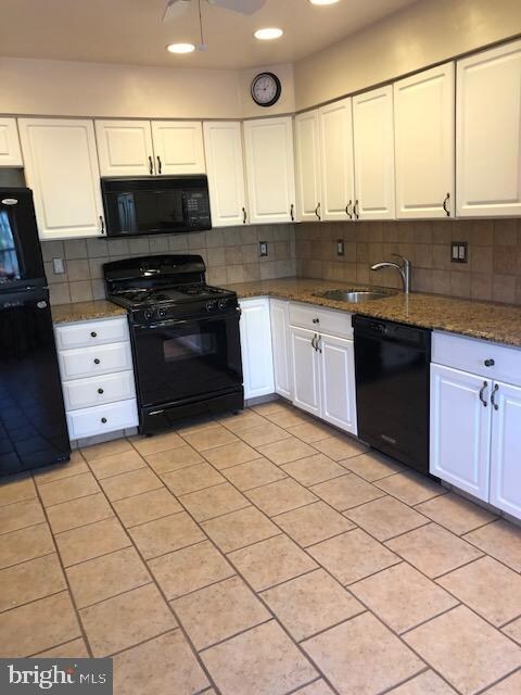 28 Elkington Dr, Mount Laurel, NJ 08054 - photo 5