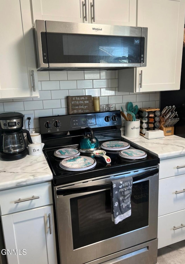 324 2nd Ave W, Flasher, ND 58535 - photo 6