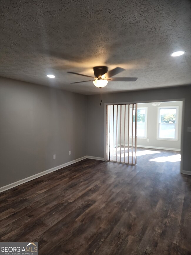 4096 Stillwater Dr unit 4096, Duluth, GA 30096 - photo 3