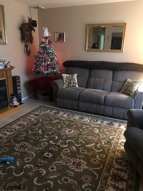 5907 Maple Dr, Mays Landing, NJ 08330 - photo 4